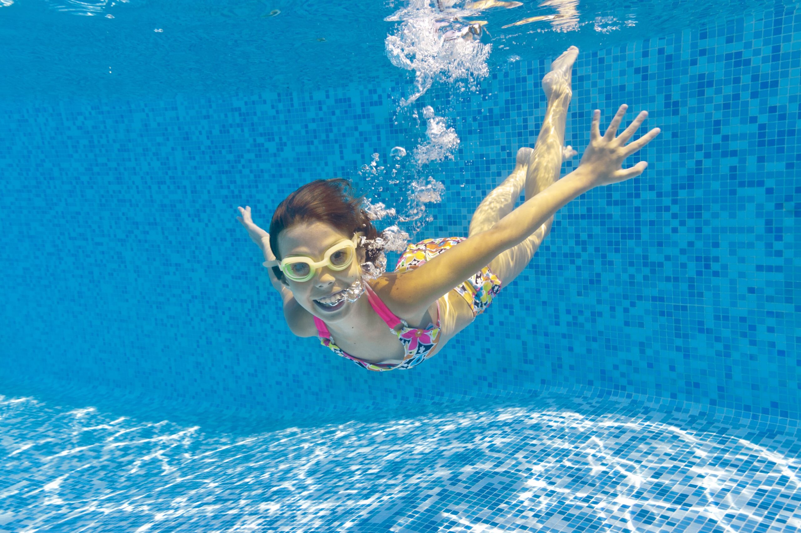 Ecole de natation et perfectionnement à Erdeven - COURS D'Ô